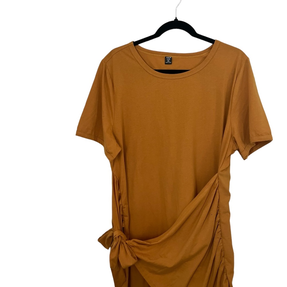 Yellow wrap dress - Picture 2 of 4